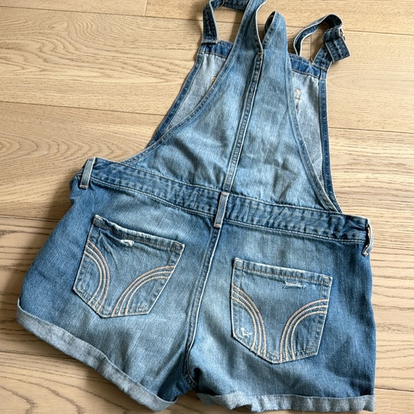 Jean Shorts - Picture 5 of 5